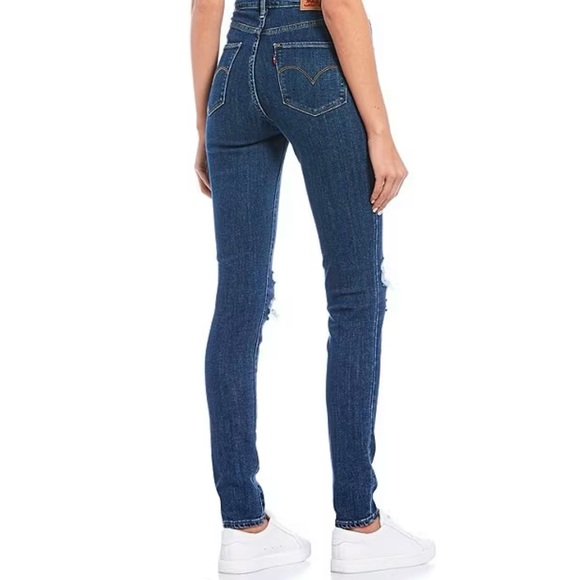 Levi’s - 721 High Rise Skinny - Picture 2 of 5